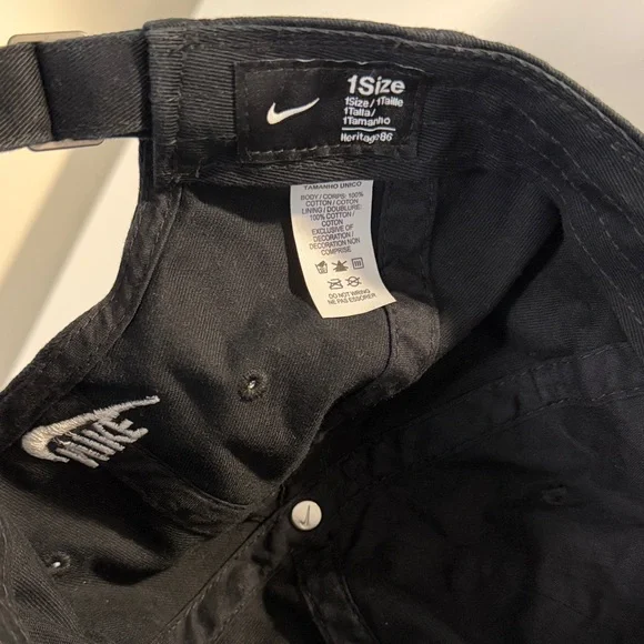 Nike Black Just Do It Cap with White Embroidery OS - Picture 6 of 6